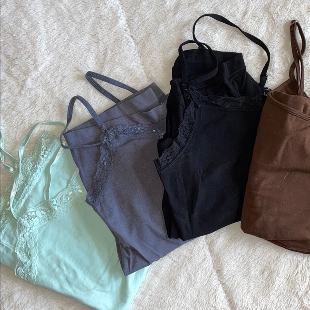 Four Set of Tank Tops 💚